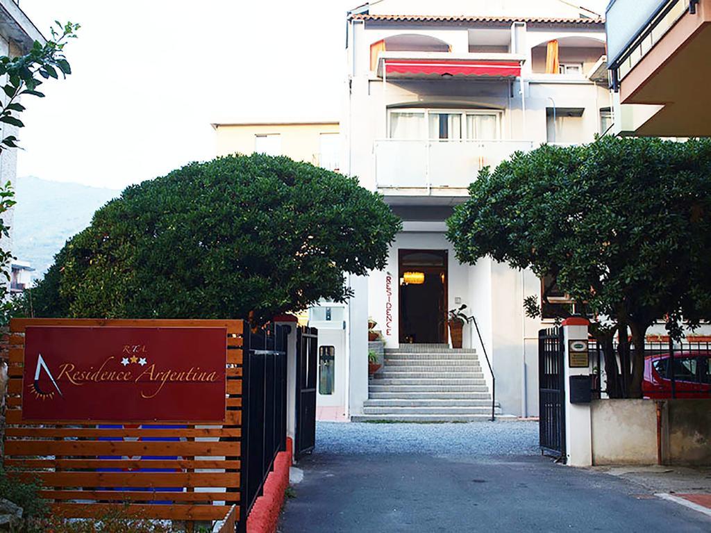 Residence Argentina R.T.A. 스포토르노 외부 사진