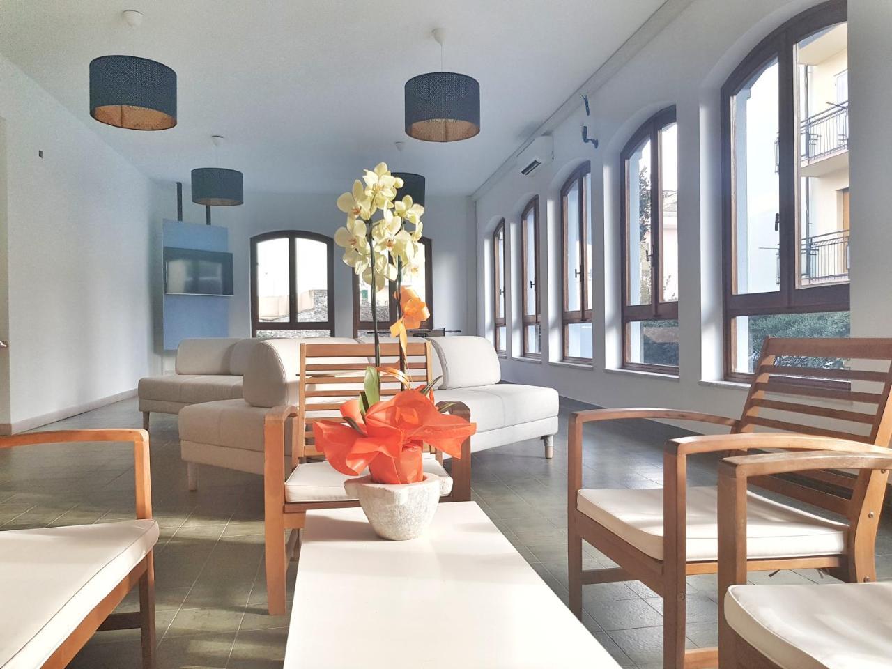 Residence Argentina R.T.A. 스포토르노 외부 사진