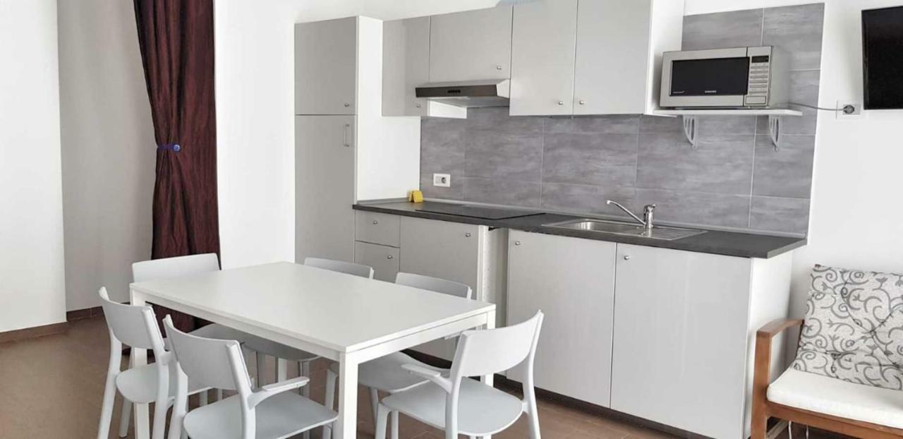 Residence Argentina R.T.A. 스포토르노 객실 사진